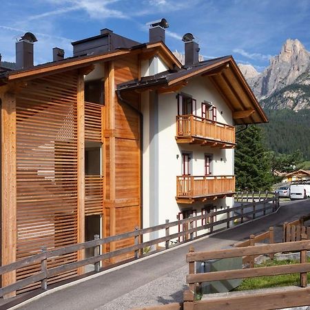 Appartement Casa Chris By Ama Val Di Fassa à Pozza di Fassa Extérieur photo