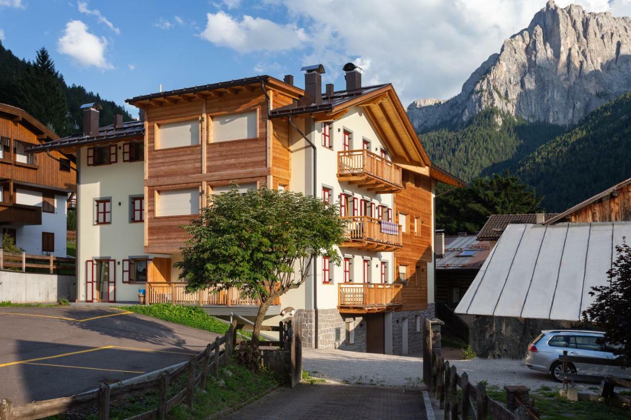 Appartement Casa Chris By Ama Val Di Fassa à Pozza di Fassa Extérieur photo