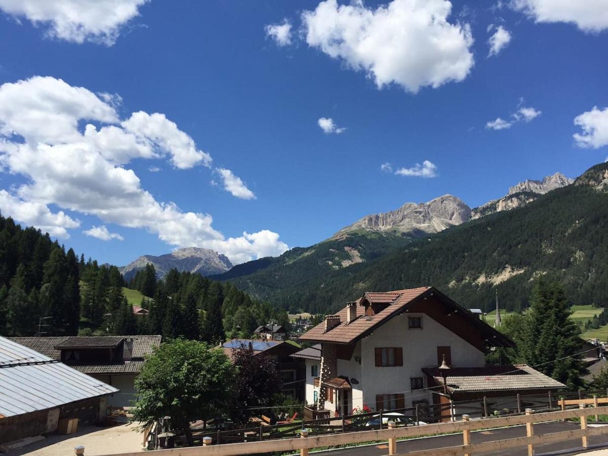 Appartement Casa Chris By Ama Val Di Fassa à Pozza di Fassa Extérieur photo